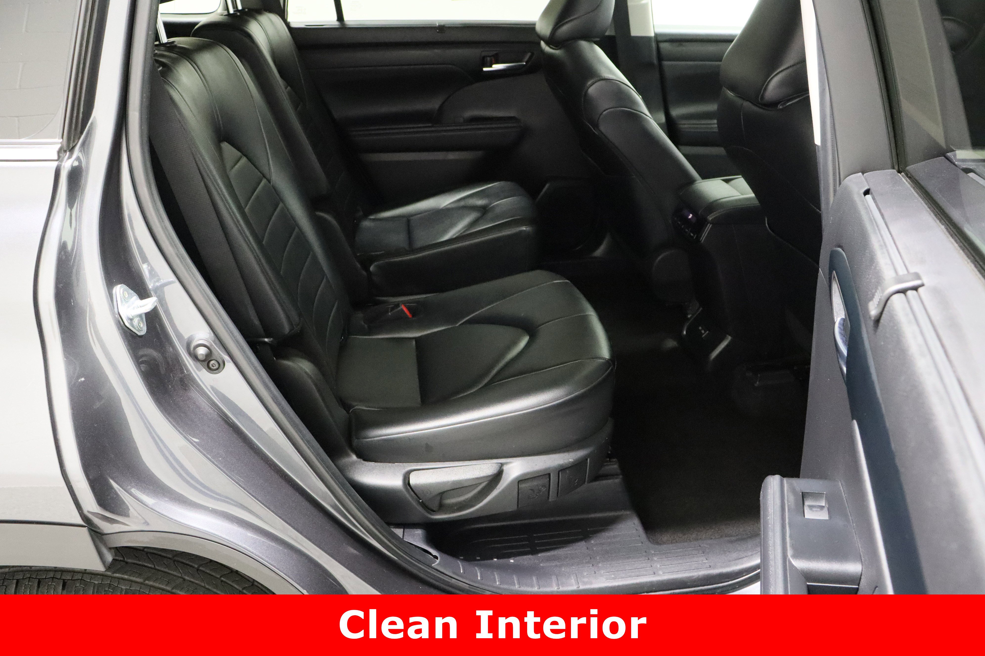 Used 2024 Toyota Highlander XLE image 37