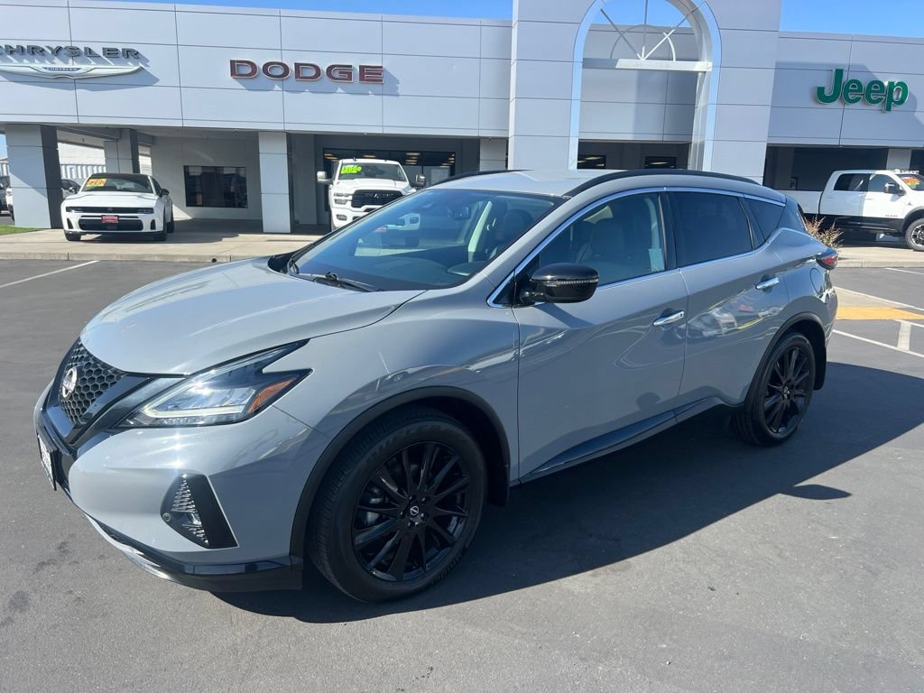 Used 2024 Nissan Murano SV w/ SV Midnight Edition Package AWD/4WD image 2