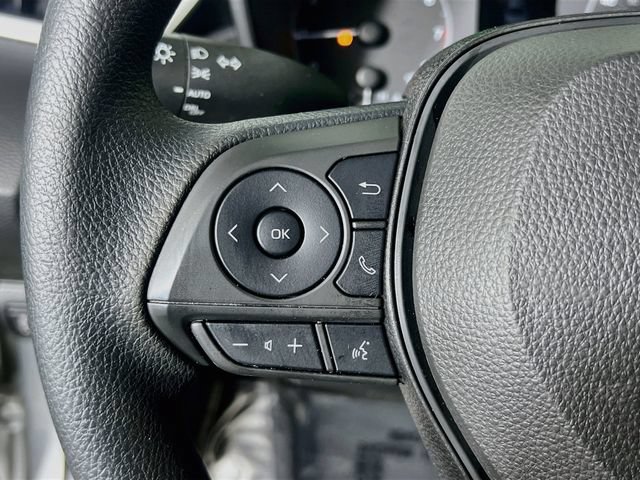 Used 2023 Toyota Corolla LE FWD image 17