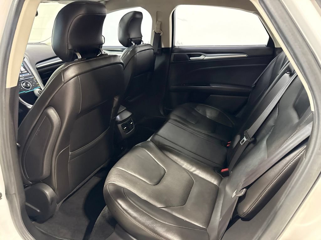 Used 2013 Ford Fusion Titanium FWD image 31