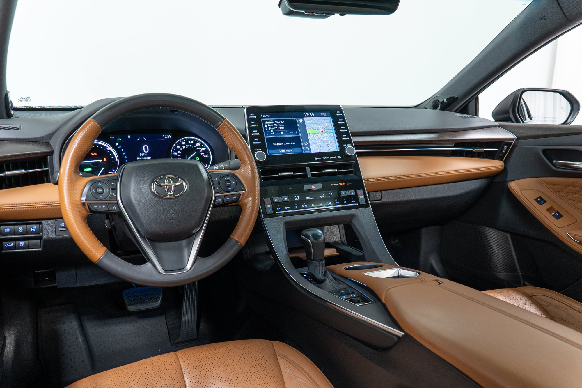 Used 2021 Toyota Avalon Limited w/ Protection Package (TMS) FWD image 16