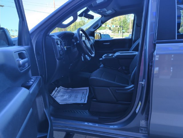 Used 2021 Chevrolet Silverado 1500 Custom w/ LPO, Dark Essentials Package AWD/4WD image 11