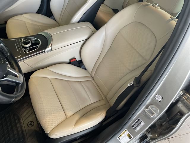 Used 2021 Mercedes-Benz C 300 4MATIC Sedan image 17
