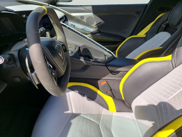 Used 2022 Chevrolet Corvette Stingray Premium Cpe RWD image 17