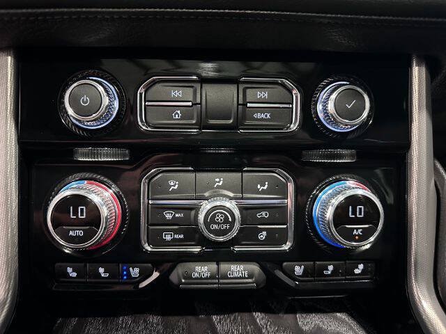 Used 2023 GMC Yukon XL Denali w/ Denali Reserve Package AWD/4WD image 34