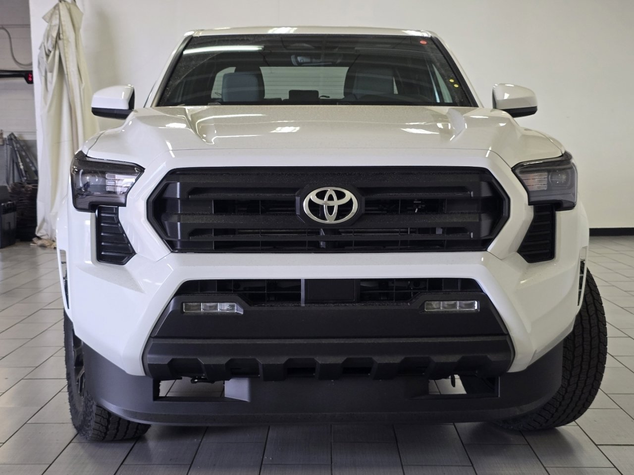 New 2026 Toyota Tacoma SR5 AWD/4WD image 10