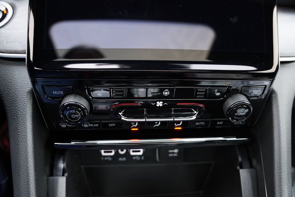 New 2025 Jeep Grand Cherokee L Limited image 16
