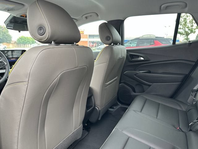 New 2026 Chevrolet Trax ACTIV FWD image 23