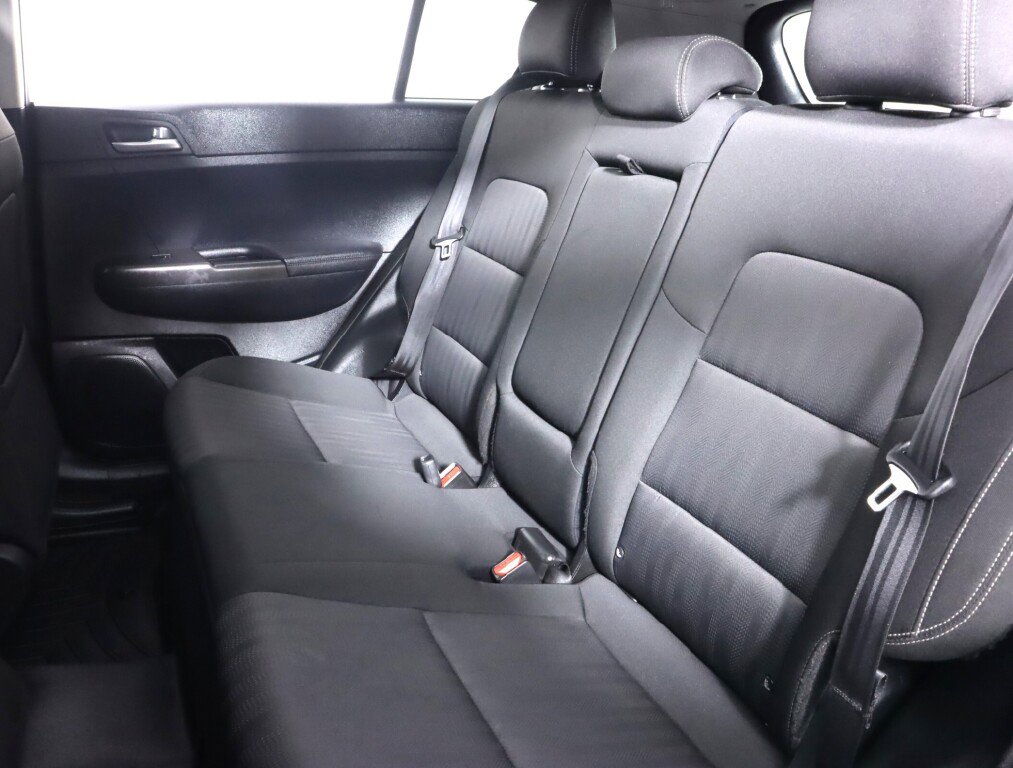 Used 2021 Kia Sportage LX image 30