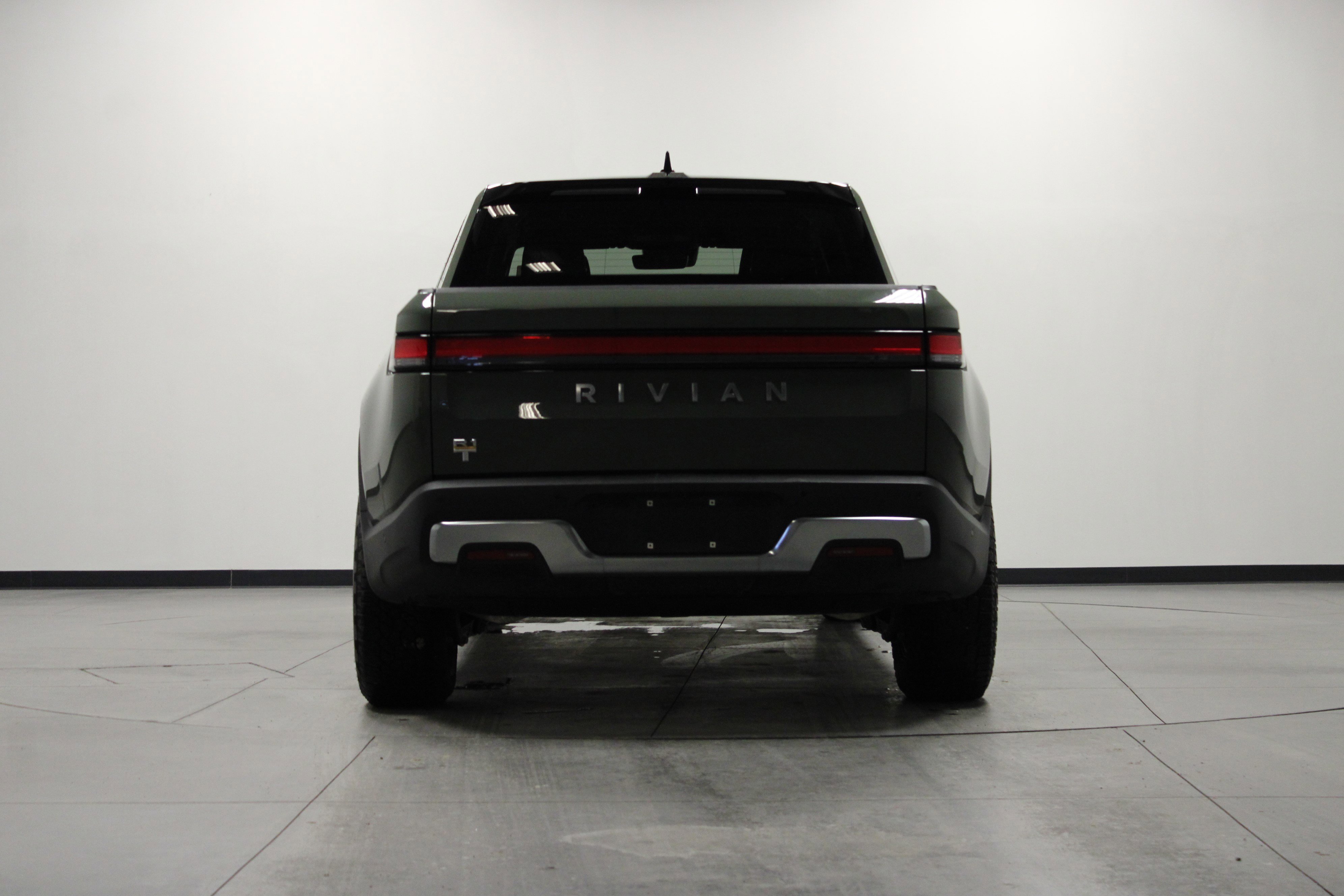 Used 2022 Rivian R1T Launch Edition image 5