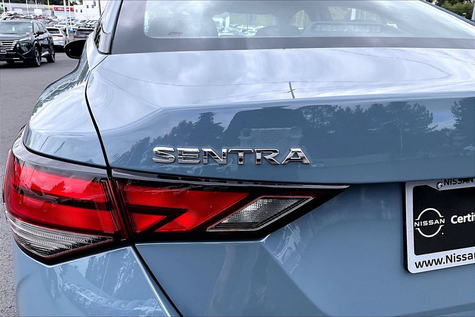 Used 2025 Nissan Sentra SV w/ All-Weather Package FWD image 24
