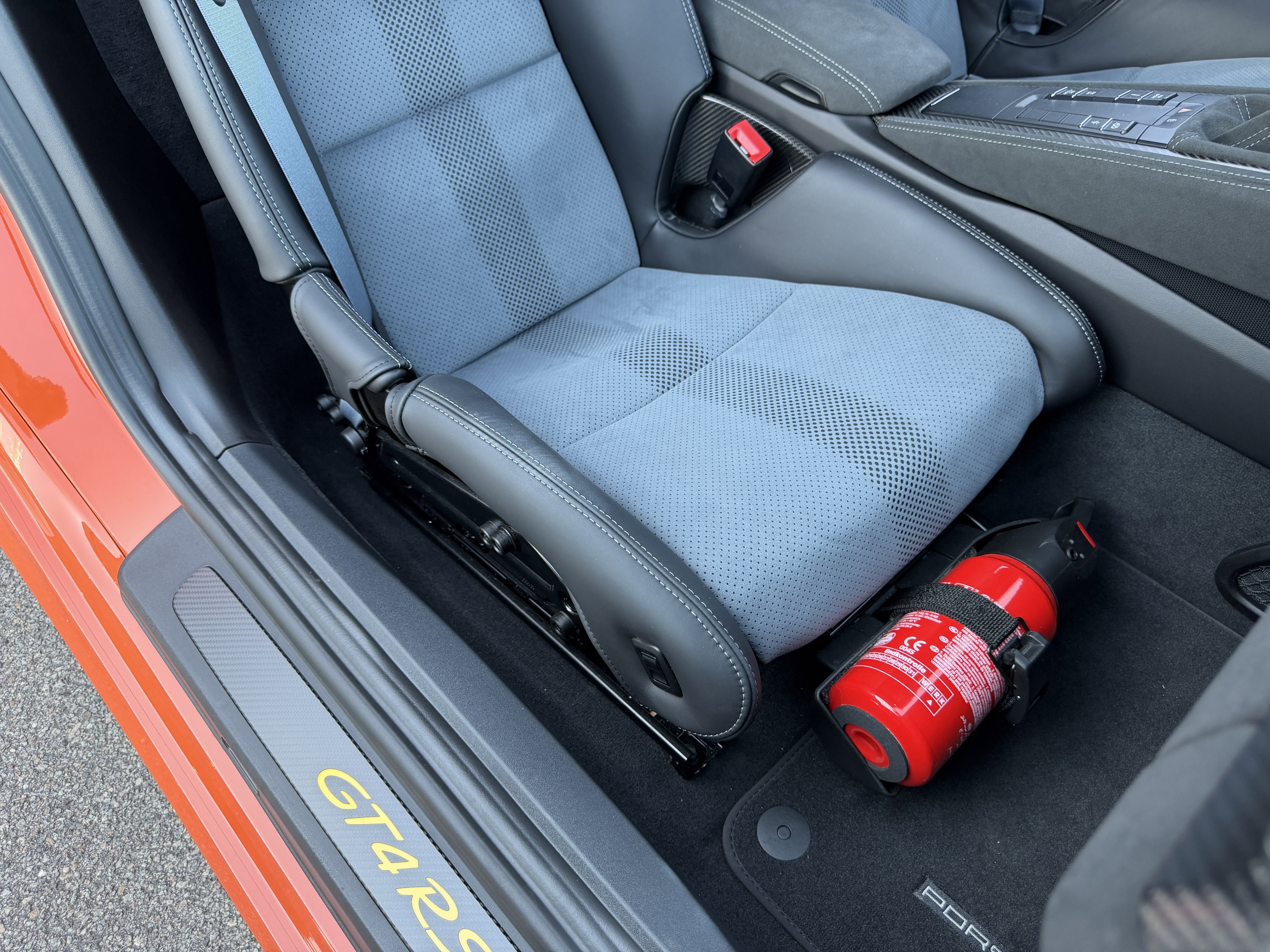 Certified 2023 Porsche 718 Cayman GT4 RS image 25