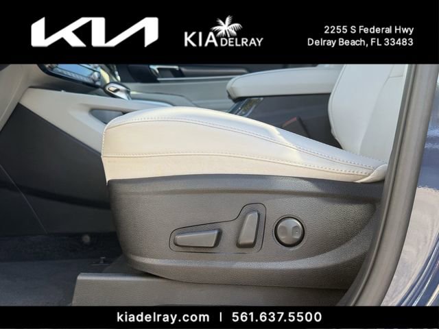 Used 2024 Kia Telluride S w/ S Sunroof Package image 17