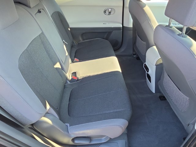 Used 2022 Hyundai Ioniq 5 SE w/ Cargo Package RWD image 17