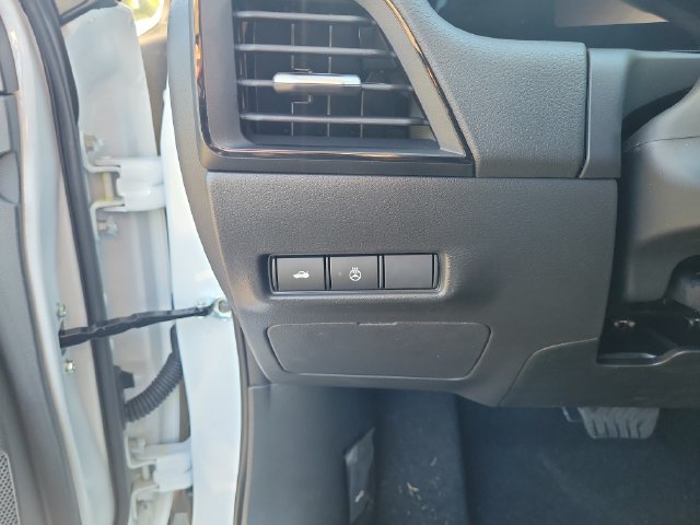 New 2027 Nissan Sentra SV w/ SV Convenience Package FWD image 19