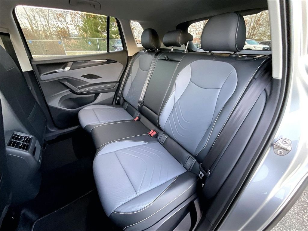 New 2026 Volkswagen Tiguan SE AWD/4WD image 15