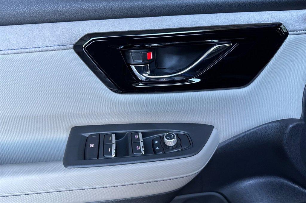 New 2025 Subaru Forester Limited image 9