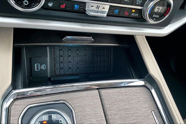 Used 2024 Ford Expedition Max Limited image 17