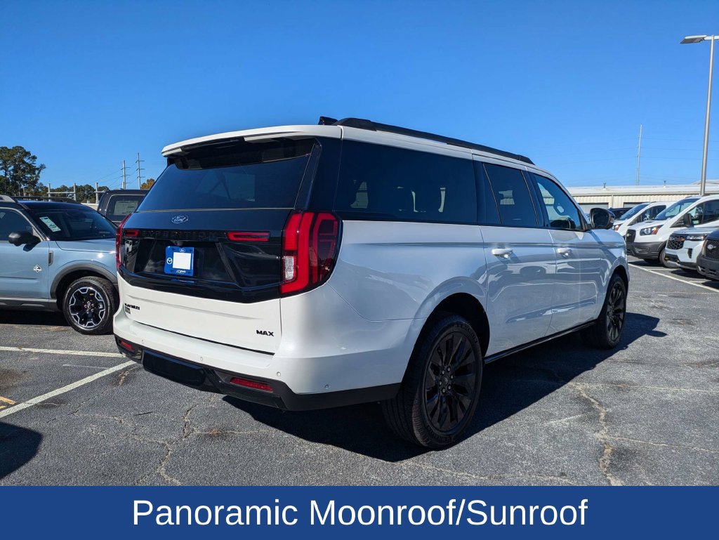 Certified 2025 Ford Expedition Max Platinum w/ Stealth Appearance Package AWD/4WD image 4