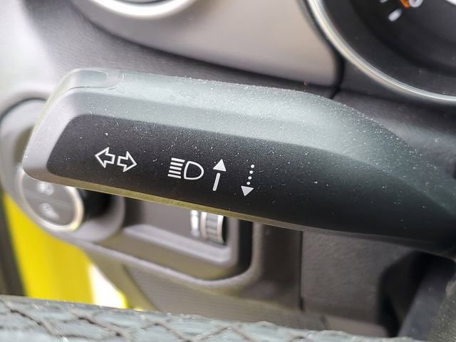 Used 2023 Jeep Gladiator Willys image 18