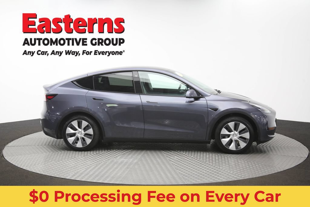 Used 2021 Tesla Model Y Long Range AWD/4WD image 40