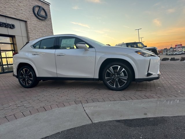 New 2025 Lexus UX 300h AWD w/ Cold Area Package image 6
