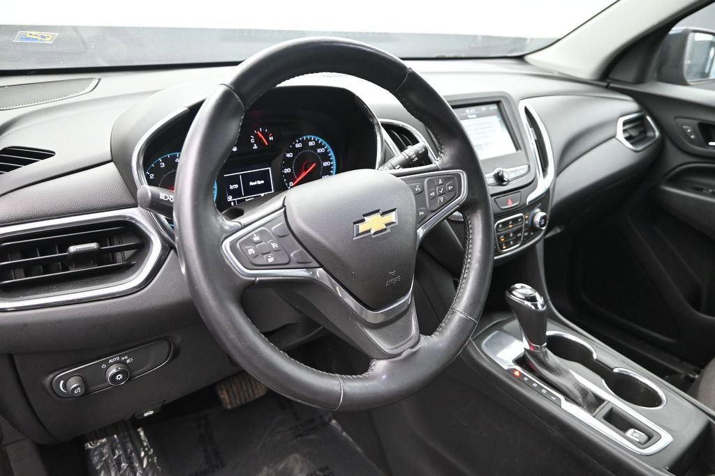 Used 2018 Chevrolet Equinox LT FWD image 17