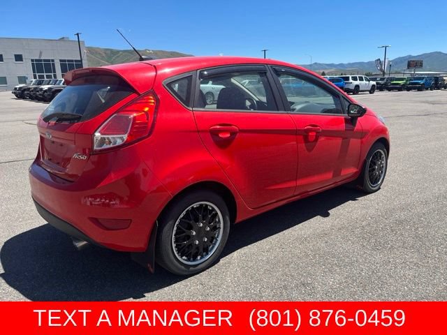 Used 2015 Ford Fiesta SE FWD image 3