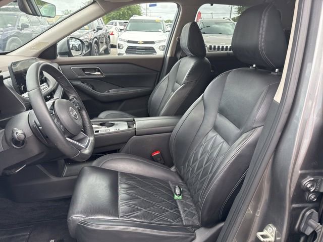 Used 2022 Nissan Rogue Platinum w/ Head-Up Display Package FWD image 32