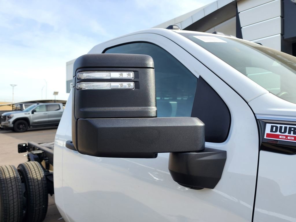 New 2026 GMC Sierra 3500 Pro w/ Convenience Package image 15