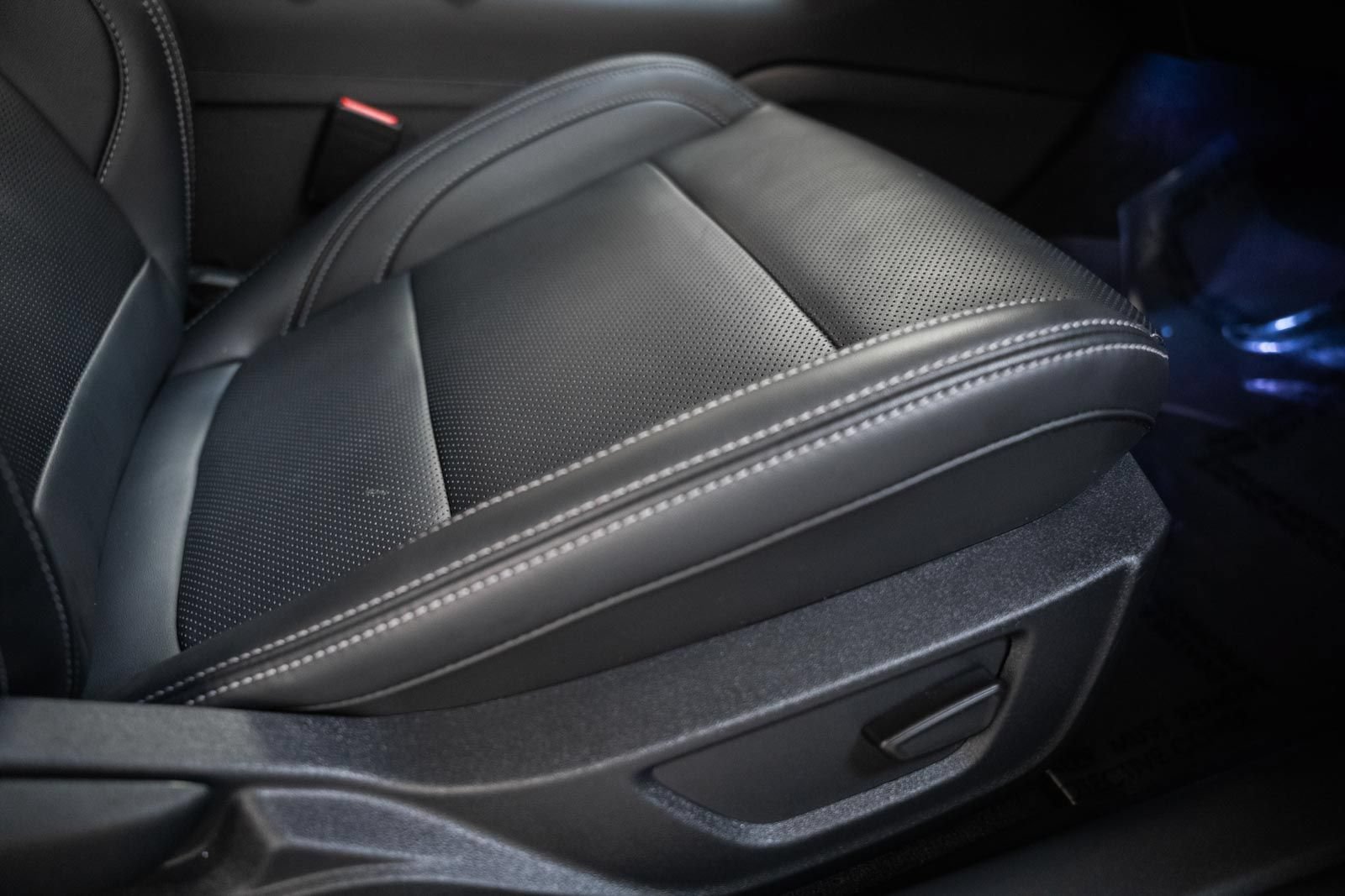 Certified 2025 Ford Mustang GT Premium RWD image 31