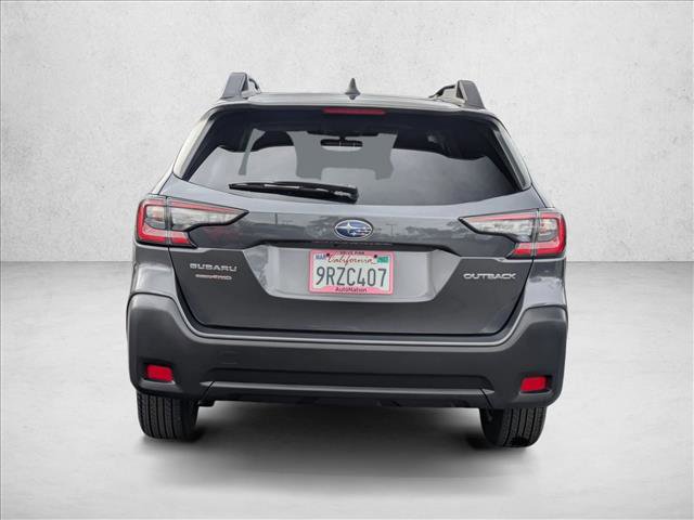 Used 2025 Subaru Outback Premium image 6