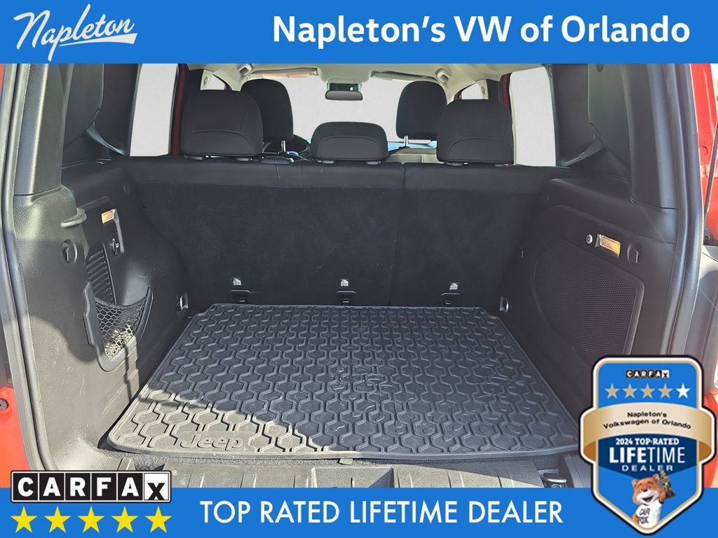 Used 2017 Jeep Renegade Altitude AWD/4WD image 26