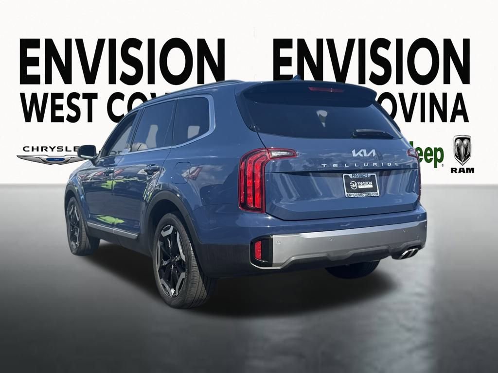 Used 2025 Kia Telluride S image 6