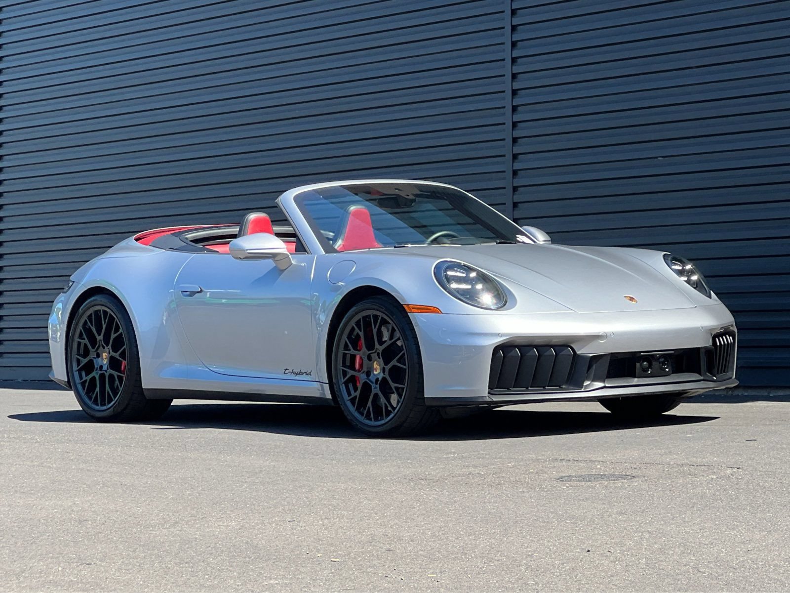 Certified 2025 Porsche 911 Carrera 4 GTS AWD/4WD image 11