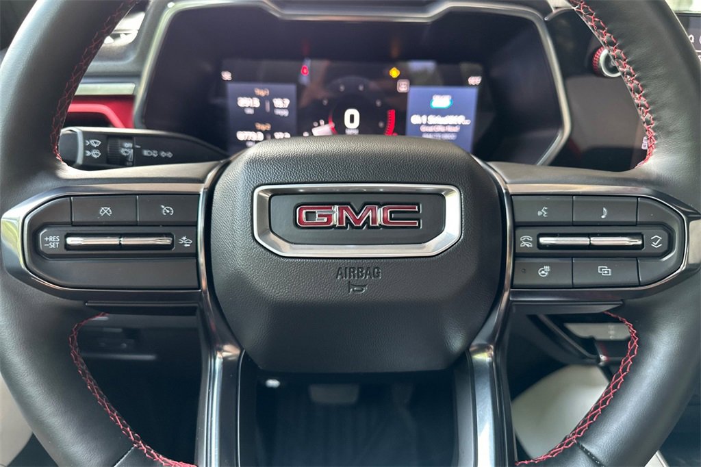 Used 2024 GMC Canyon AT4X image 25