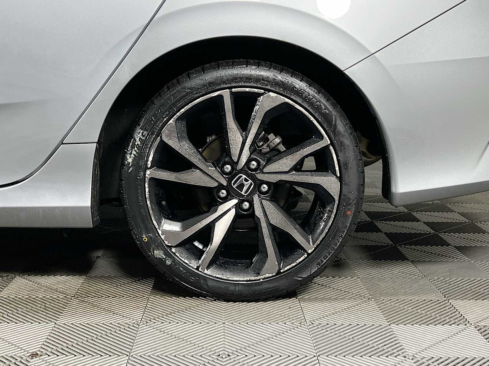 Used 2020 Honda Civic Sport image 29