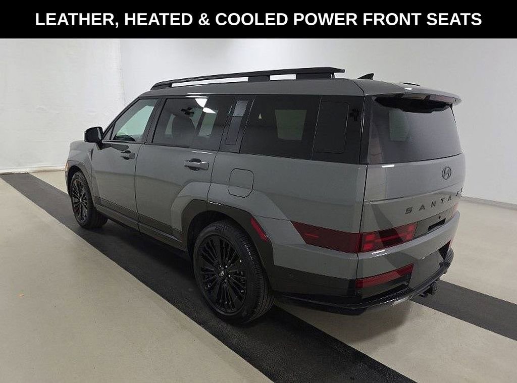 Used 2025 Hyundai Santa Fe Calligraphy image 5