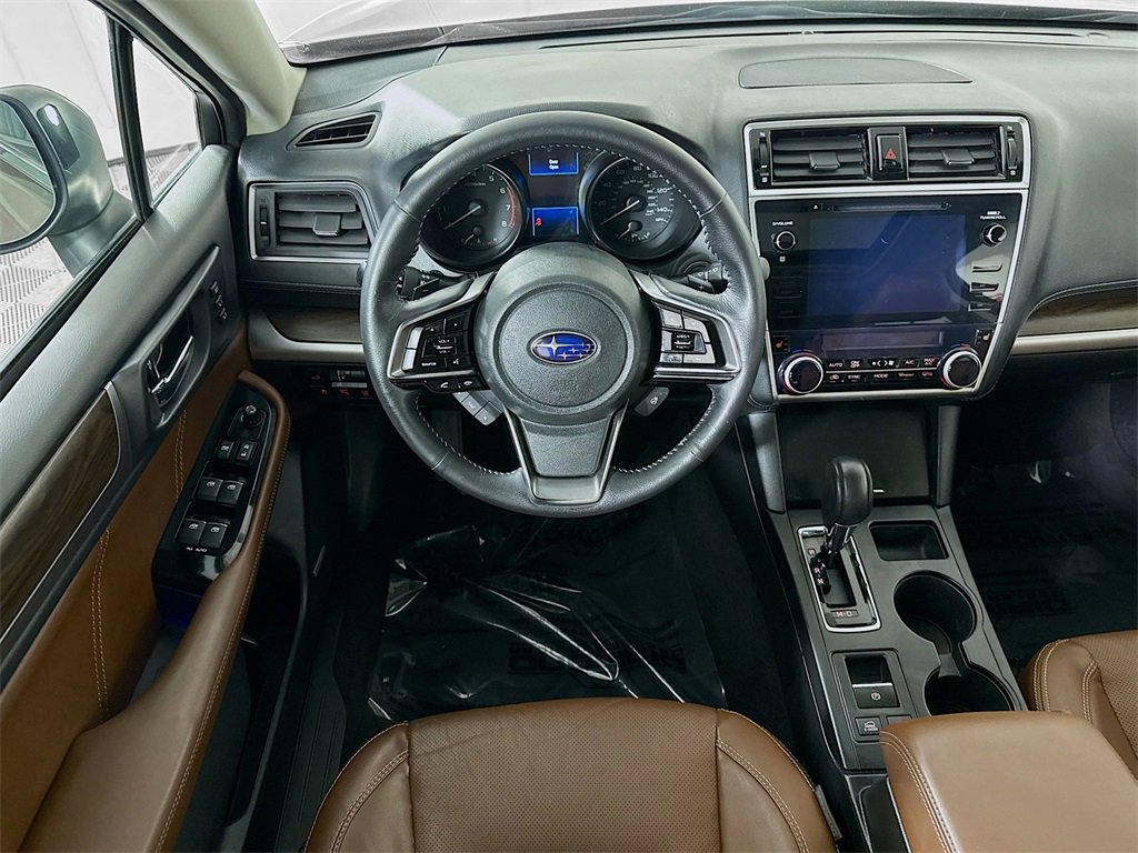 Used 2019 Subaru Outback 2.5i Touring w/ Popular Package #3A image 3