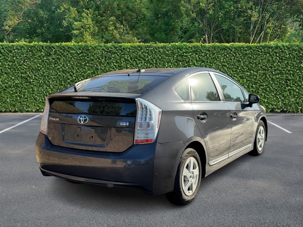 Used 2011 Toyota Prius Three image 3