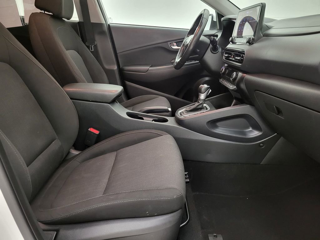 Used 2023 Hyundai Kona SEL w/ Convenience Package image 32