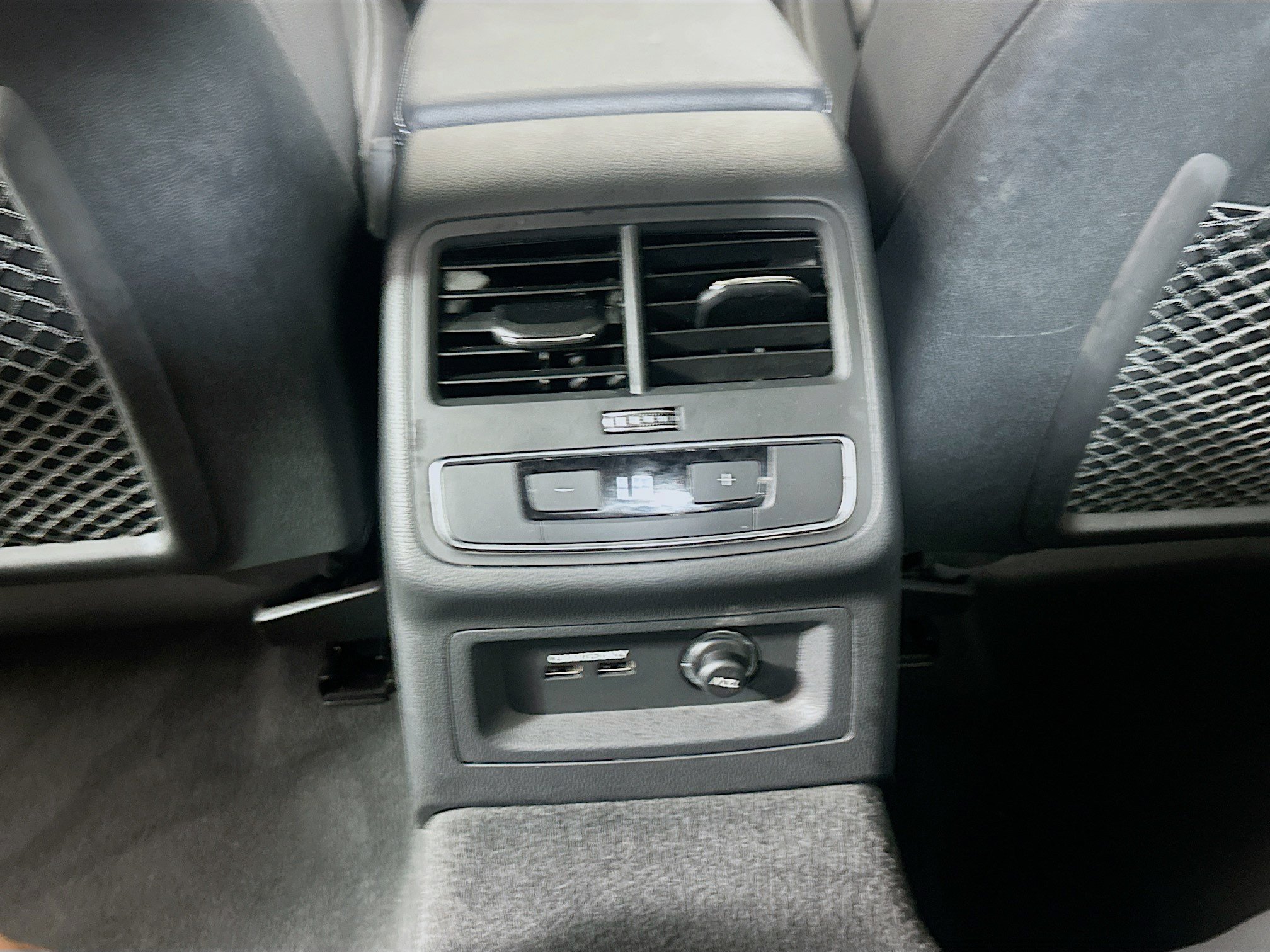 Used 2024 Audi A4 2.0T Premium Plus AWD/4WD image 28