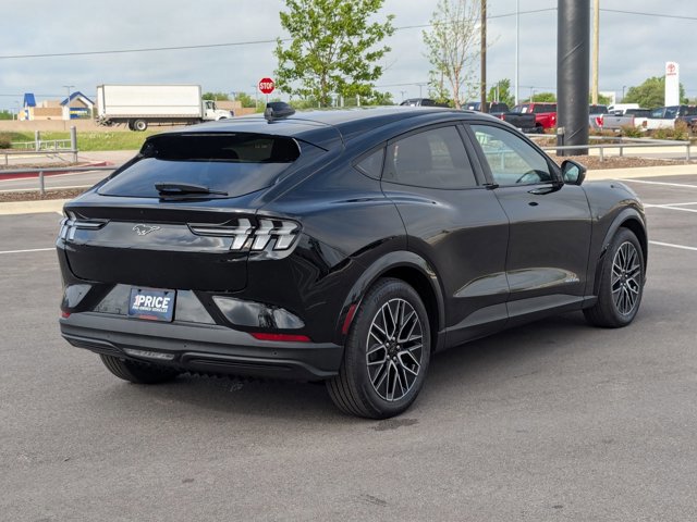 Used 2025 Ford Mustang Mach-E Premium image 5