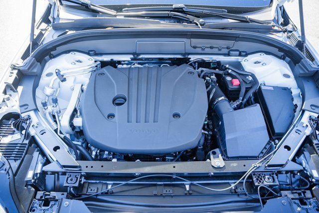 New 2026 Volvo XC60 B5 Ultra w/ Protection Package Premier image 19