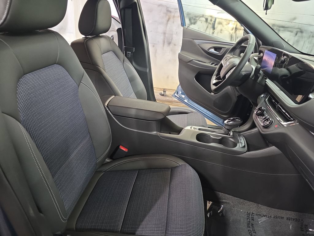 New 2026 Buick Envista Preferred w/ Convenience I Package FWD image 10