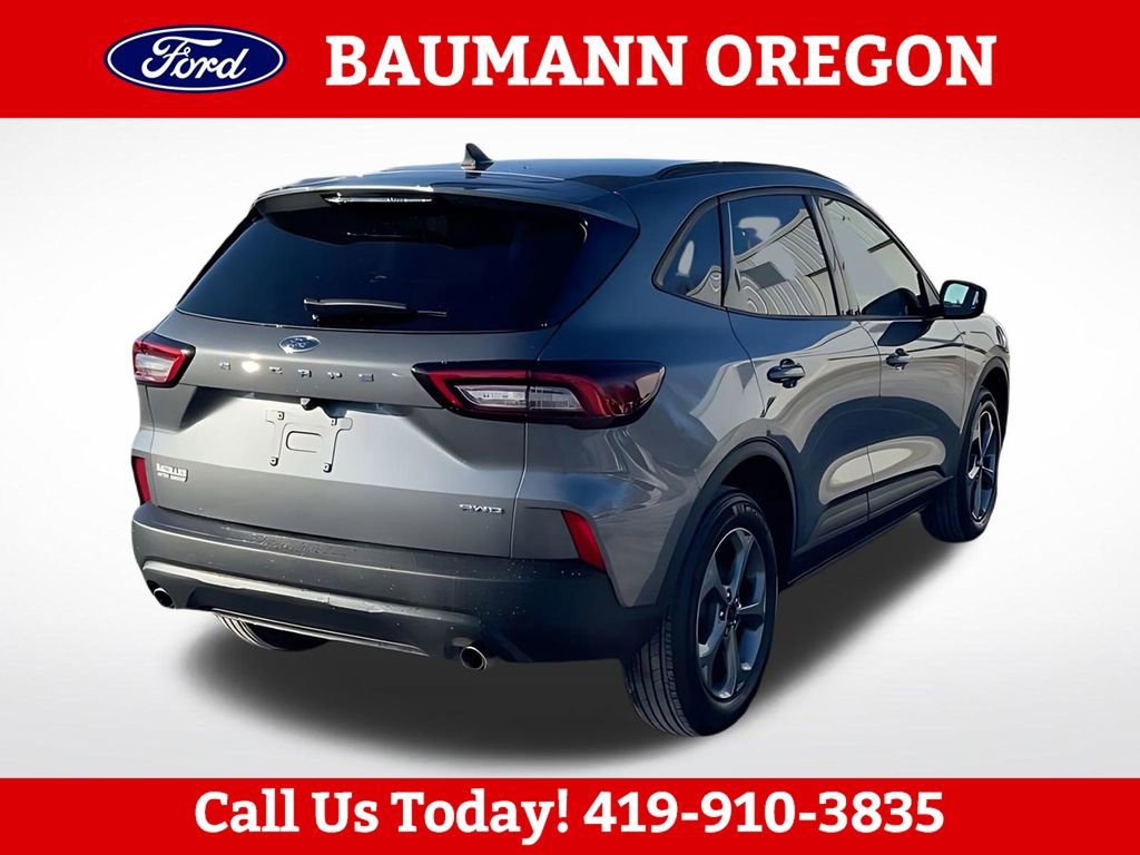 Used 2026 Ford Escape ST-Line w/ Cold Weather Package AWD/4WD image 5