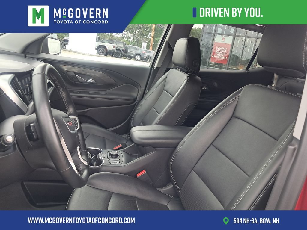 Used 2024 GMC Terrain SLT w/ Infotainment Package II AWD/4WD image 16