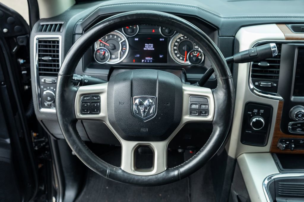 Used 2017 RAM 3500 Laramie image 15