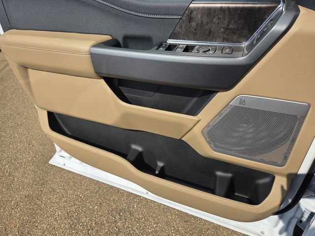 New 2026 Ford F450 Lariat image 13