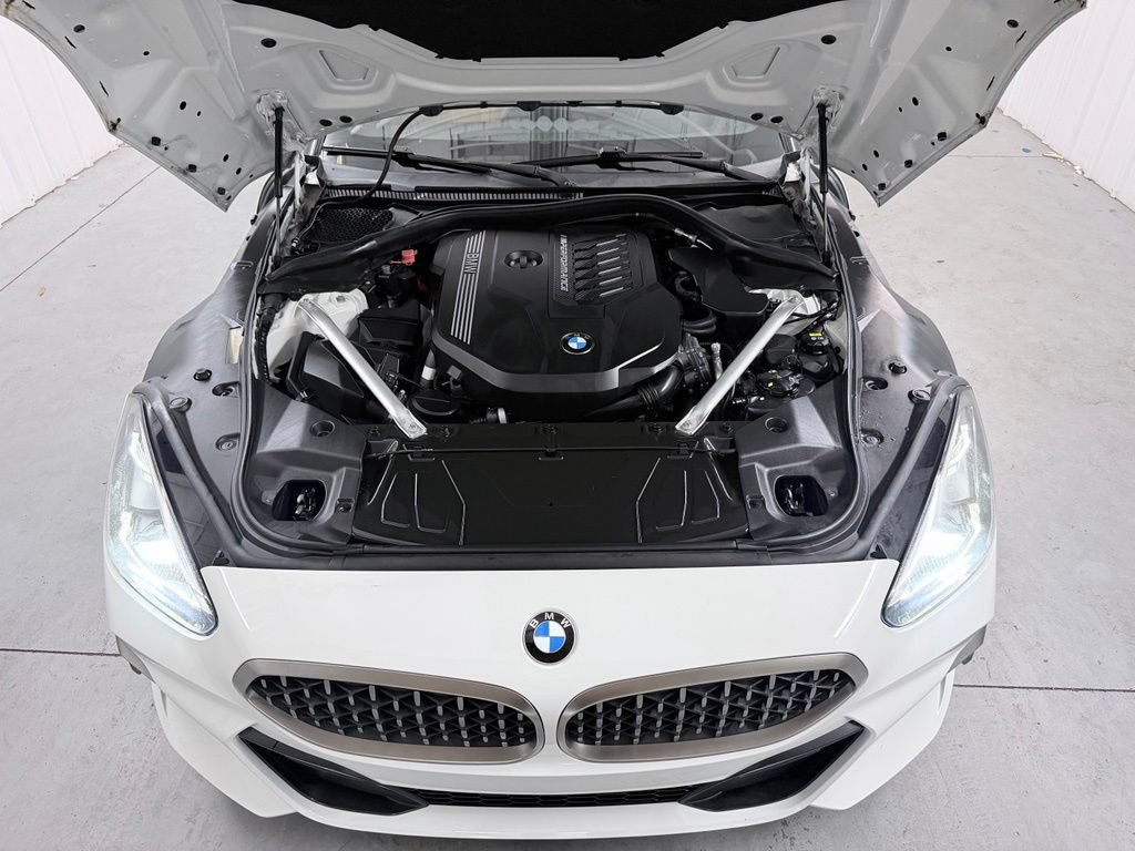 Used 2020 BMW Z4 M40i w/ Executive Package RWD image 58